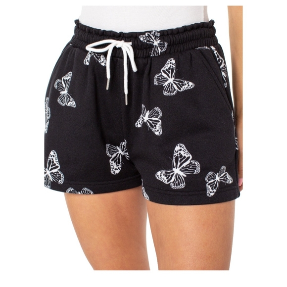 2 pairs new with tags shorts, butterfly and tie dye pattern - Picture 2 of 8